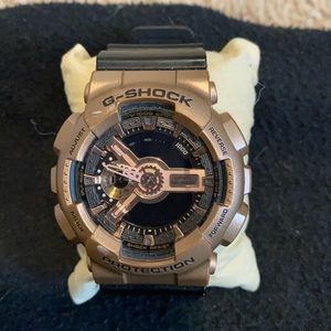 Men’s G-Shock - black and rose gold
